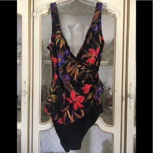 Robby Lynn black floral side tie swimsuit size 14